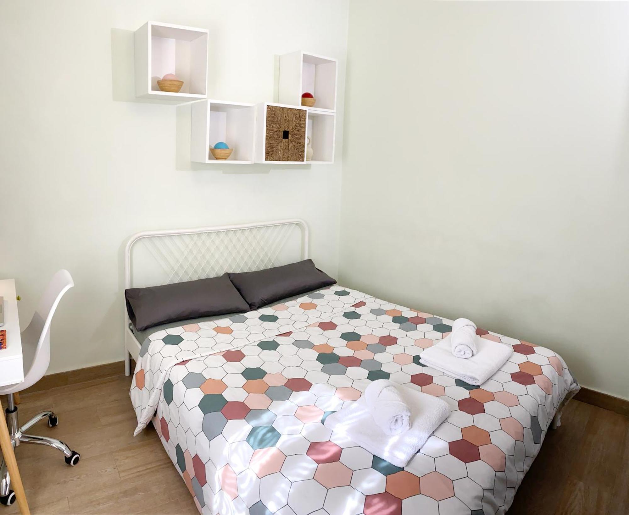 Comoda Habitacion Doble Cerca De Los Lugares Emblematicos De Madrid Exterior foto