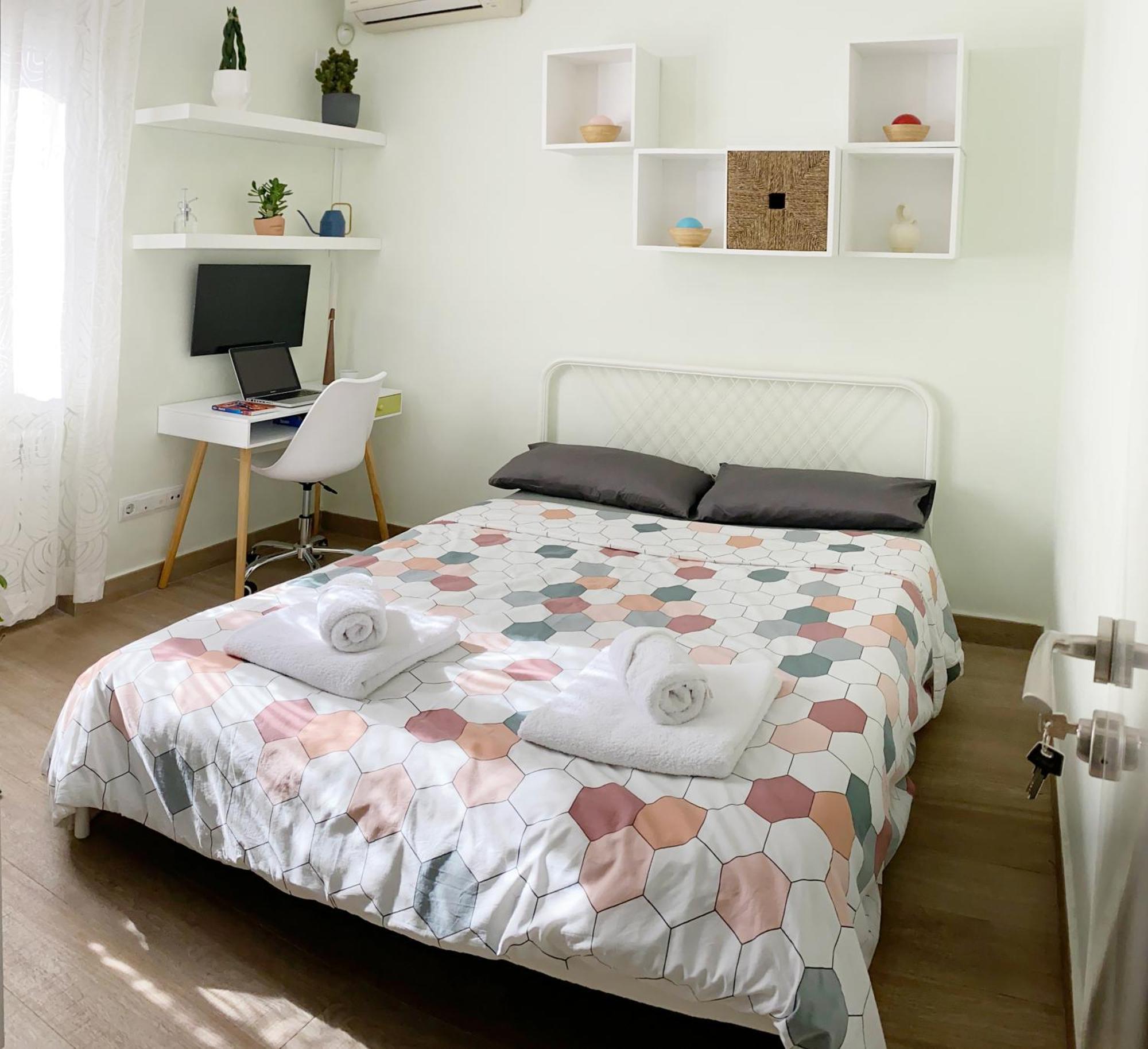 Comoda Habitacion Doble Cerca De Los Lugares Emblematicos De Madrid Exterior foto